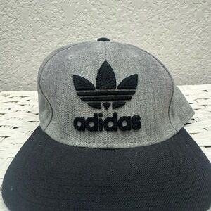 Adidas Two-Tone Gray and Black Cap